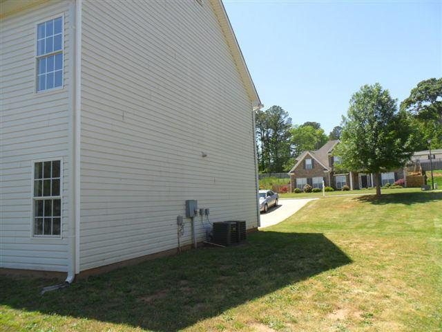 6774 Oakleigh Ct, Rex, GA 30273 photo 7