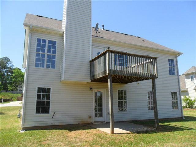 6774 Oakleigh Ct, Rex, GA 30273 photo 2