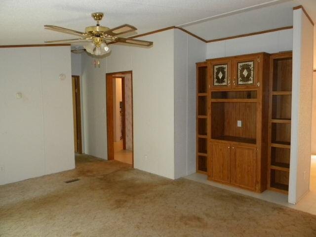273 Robert Taylor Rd, Lagrange, GA 30240 photo 3