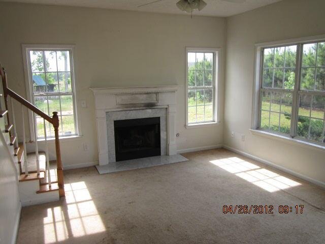 6787 Oakleigh Ct, Rex, GA 30273 photo 12