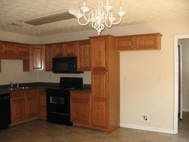 121 Post Oak Dr, Jackson, GA 30233 photo 9