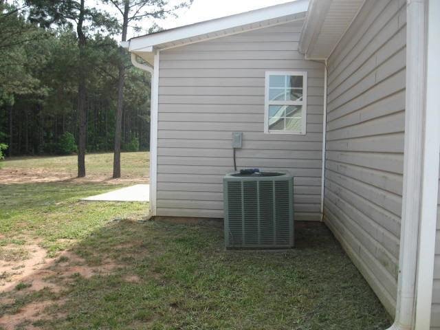 121 Post Oak Dr, Jackson, GA 30233 photo 11
