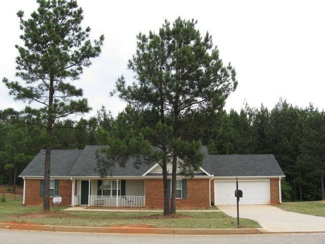 119 Post Oak Dr, Jackson, GA 30233 photo 1