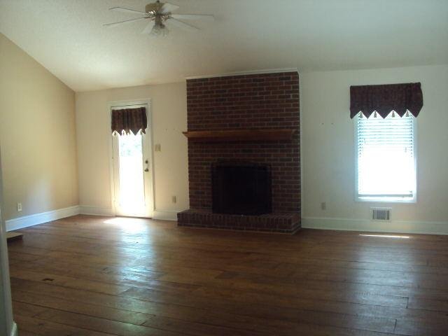 358 Buckingham Dr, Covington, GA 30016 photo 5