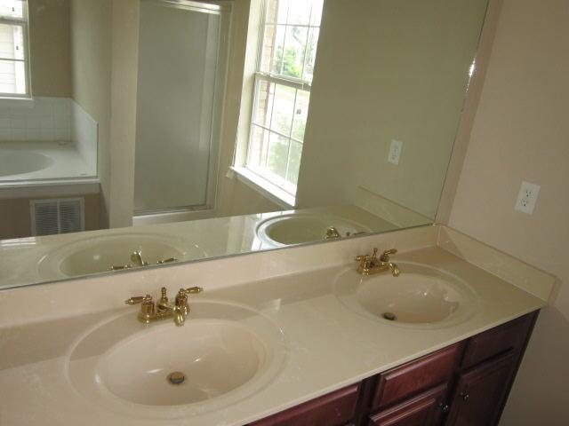 644 Vaughan Dr, Hampton, GA 30228 photo 7