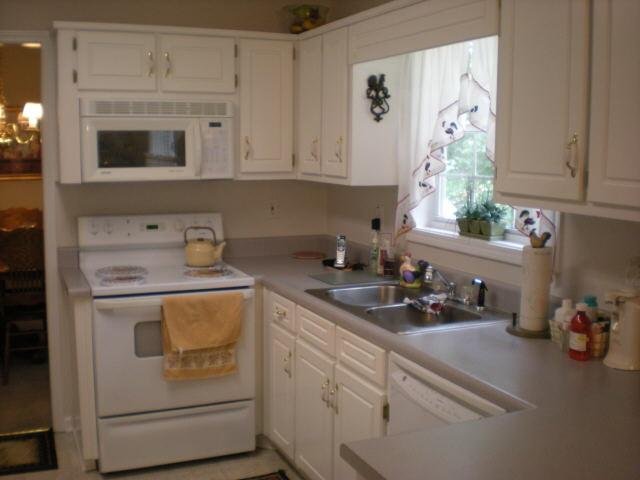 195 Chestnut Dr, Covington, GA 30016 photo 5