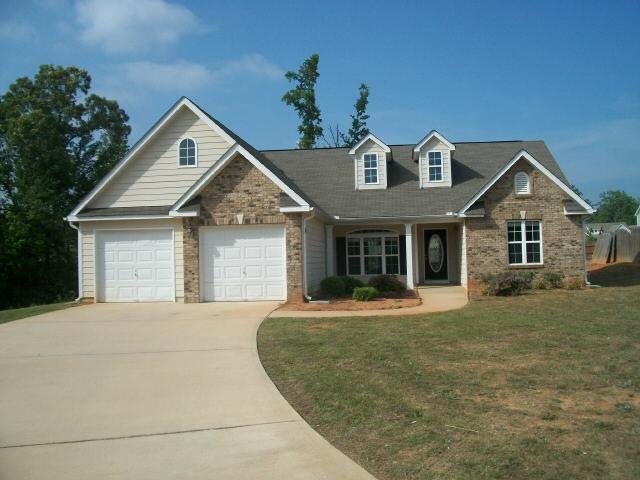 708 Winesap Ct, Hampton, GA 30228 photo 1