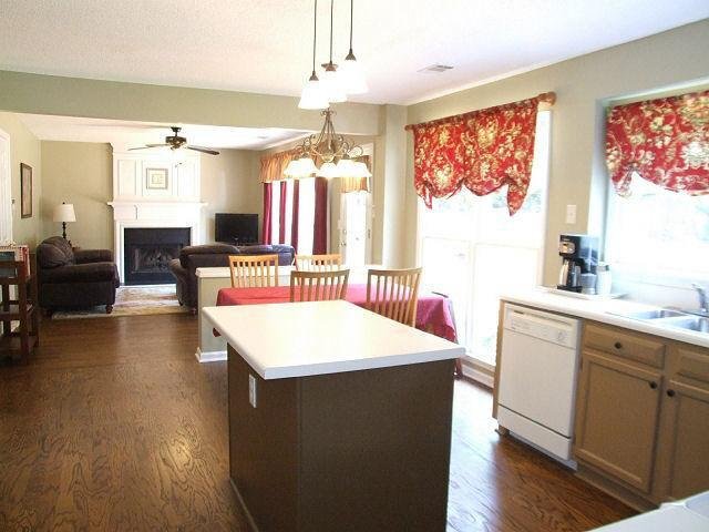 450 Leasingham Way, Duluth, GA 30097 photo 6