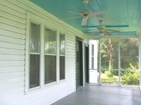 118 1st Ave E, Fruithurst, AL 36262 photo 2