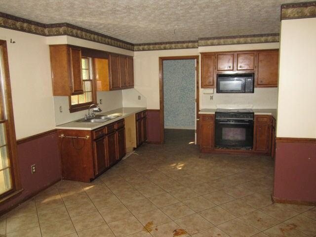 311 Brookfield Dr, Lagrange, GA 30241 photo 6