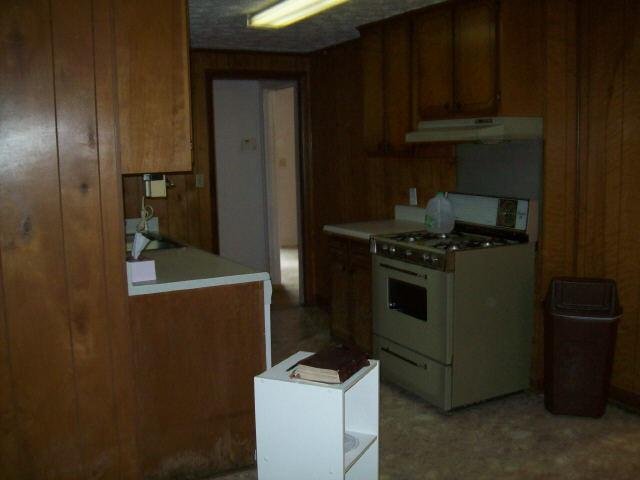 102 Prince St, Dublin, GA 31021 photo 4