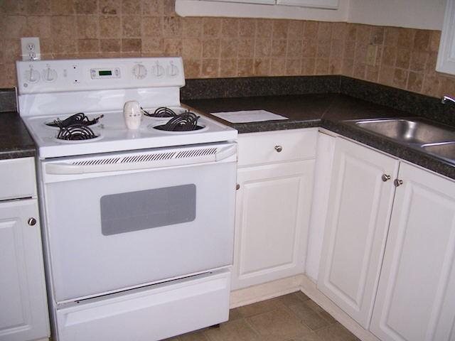 2 Emory St, Hampton, GA 30228 photo 4