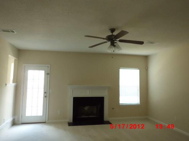 405 Othello Dr, Hampton, GA 30228 photo 5