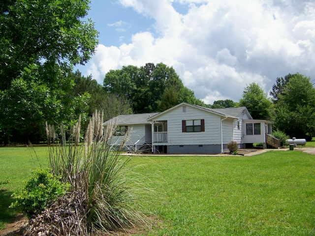 218 Almond Rd, Lagrange, GA 30240 photo 1