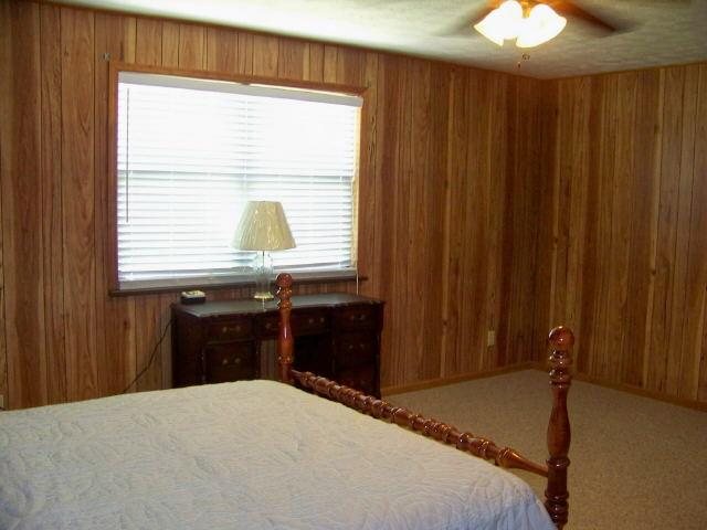 218 Almond Rd, Lagrange, GA 30240 photo 5