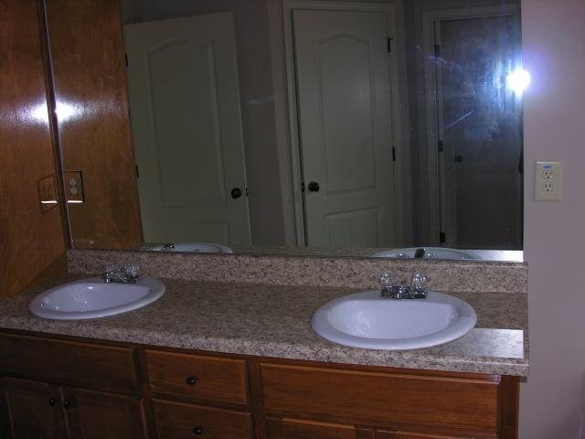 115 Red Oak Dr, Barnesville, GA 30204 photo 10