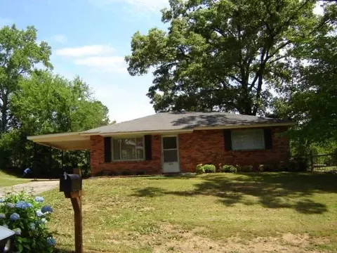 1004 N 17th St, Lanett, AL 36863 photo 9