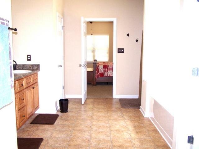 142 Cedar Ridge Dr, Lagrange, GA 30240 photo 10