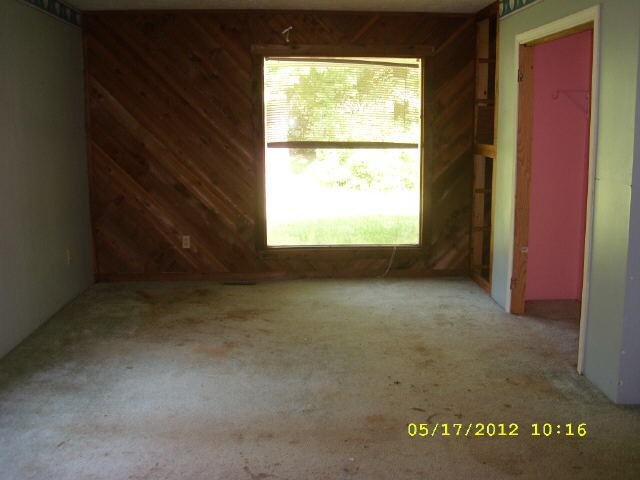 303 Robert Taylor Rd, Lagrange, GA 30240 photo 14