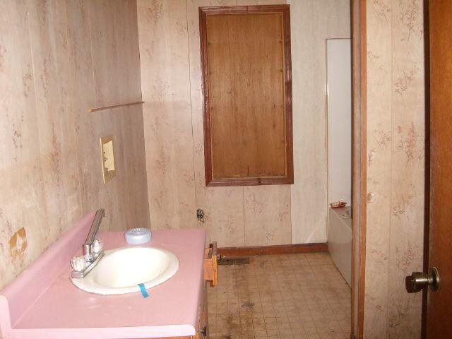 303 Robert Taylor Rd, Lagrange, GA 30240 photo 10