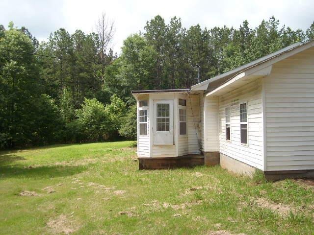 303 Robert Taylor Rd, Lagrange, GA 30240 photo 6