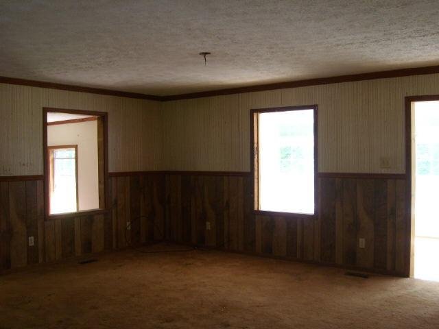 303 Robert Taylor Rd, Lagrange, GA 30240 photo 8