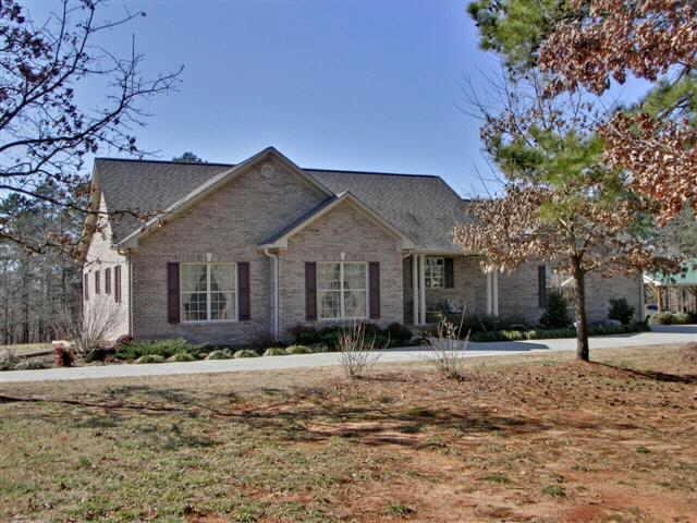 131 Keller Rd, Carnesville, GA 30521 photo 2