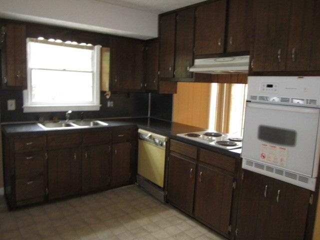 6579 Runlet Way, Rex, GA 30273 photo 4