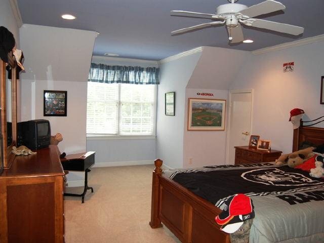 7615 Stratton Pt, Suwanee, GA 30024 photo 14