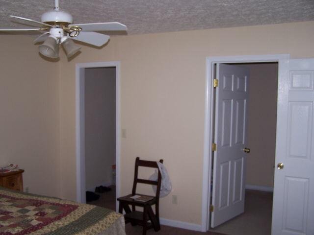 260 E Wright St, Winder, GA 30680 photo 8
