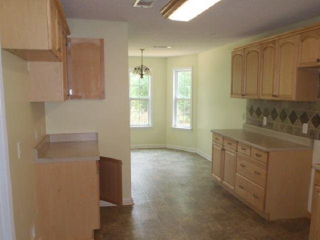 148 Manor Pl, Commerce, GA 30530 photo 3