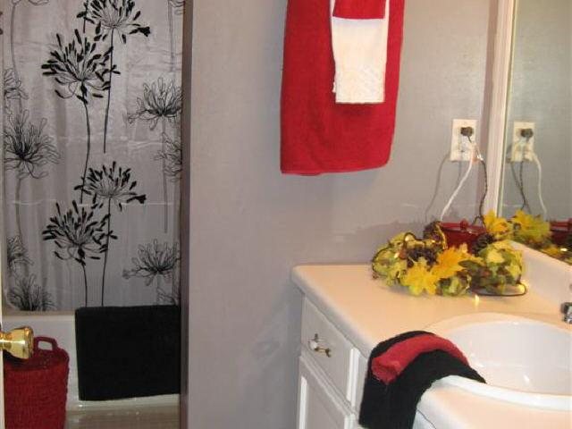 206 Shane Cir, Perry, GA 31069 photo 3