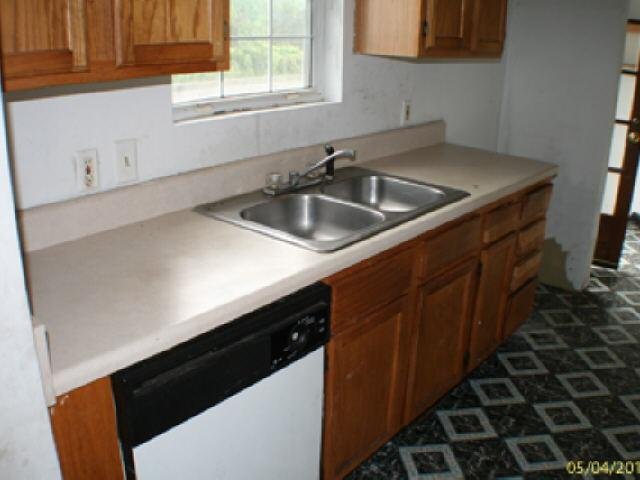 111 Cherry Hill Ln, Toccoa, GA 30577 photo 2