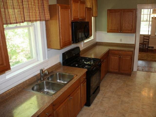 406 Park Ave, Lagrange, GA 30240 photo 3