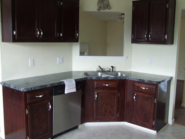 1307 Daffodil Ln, Hampton, GA 30228 photo 3