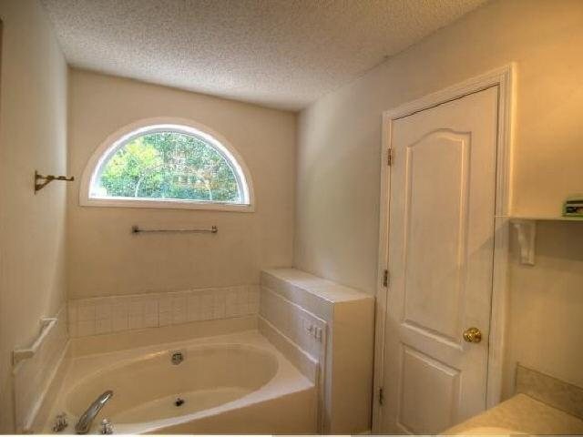 10900 Thrasher Rd, Hampton, GA 30228 photo 12