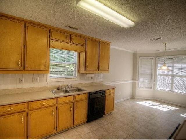 10900 Thrasher Rd, Hampton, GA 30228 photo 10