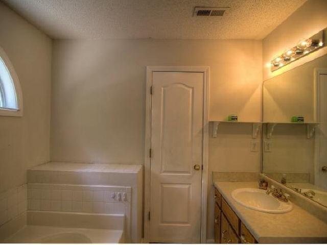 10900 Thrasher Rd, Hampton, GA 30228 photo 13