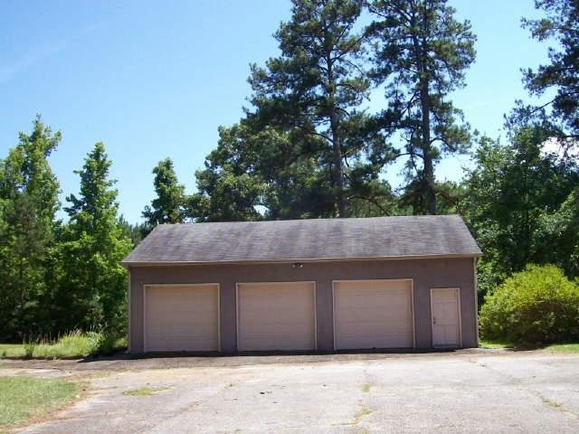 6631 W Point Rd, Lagrange, GA 30240 photo 4