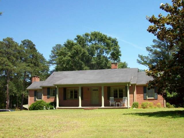 6631 W Point Rd, Lagrange, GA 30240 photo 1