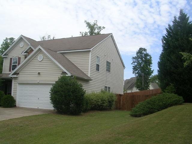 419 Heathcliff Ct, Mcdonough, GA 30253 photo 2