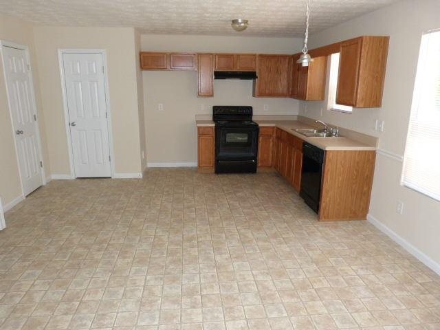 130 Patterson Way, Covington, GA 30016 photo 5