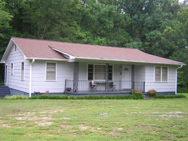 330 Clark Cir, Hull, GA 30646 photo 1