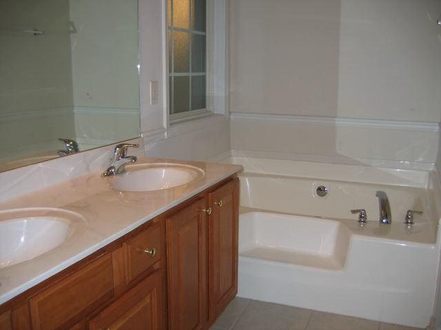 130 Wexford Dr, Lagrange, GA 30241 photo 12