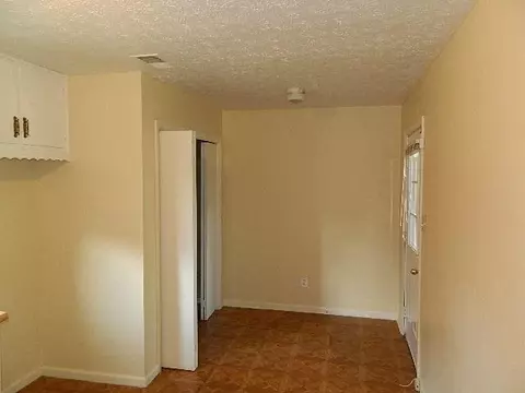 10116 Huntcliff Pl, Covington, GA 30014 photo 4