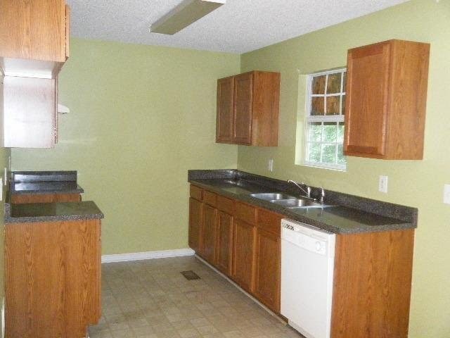 202 Acadia Dr, Athens, GA 30607 photo 5