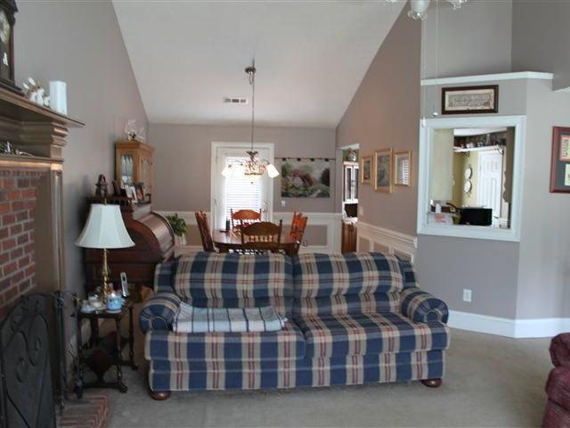 2265 Matthew Ct, Monroe, GA 30655 photo 2