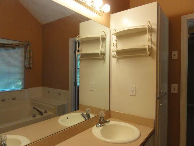 655 Robin Rd, Covington, GA 30016 photo 9