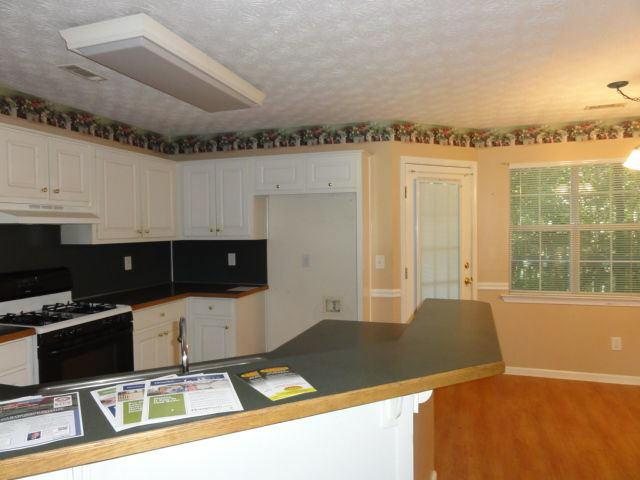 655 Robin Rd, Covington, GA 30016 photo 6