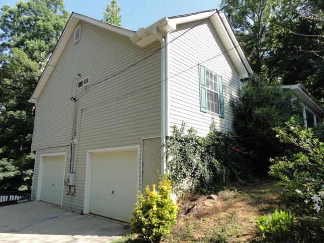 655 Robin Rd, Covington, GA 30016 photo 14
